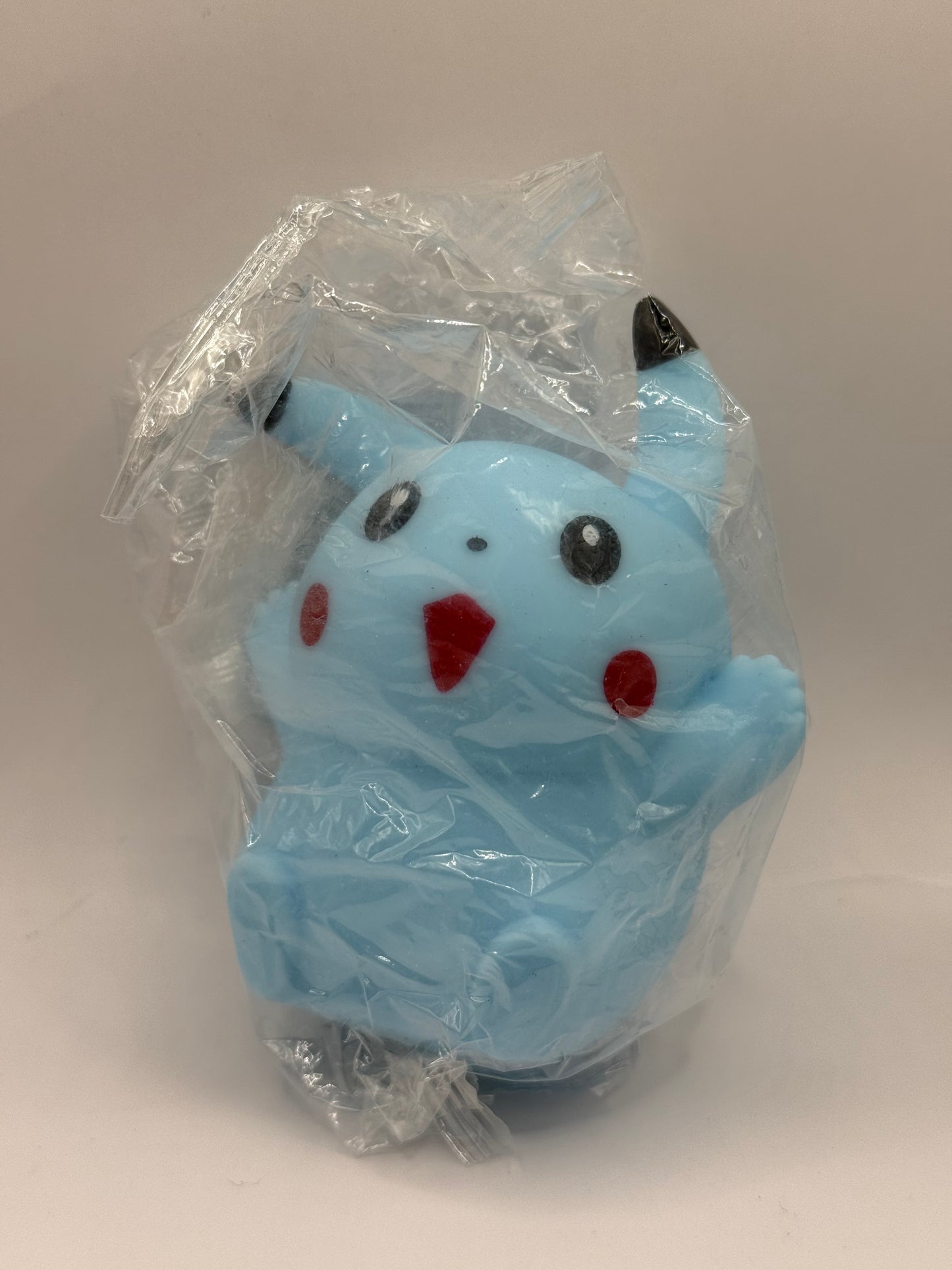 Pikachu squeeze