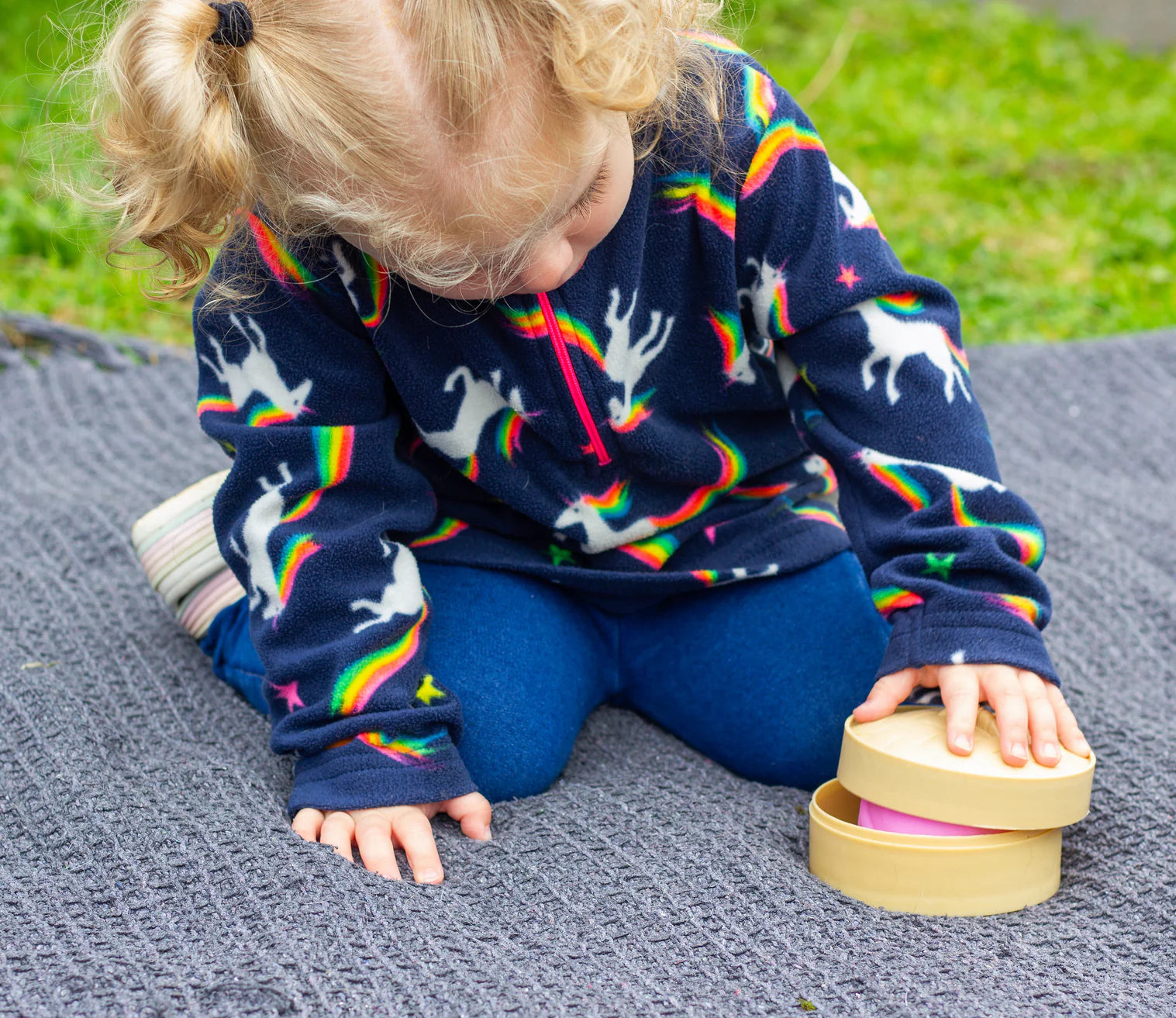 Scrunchems Dumpling Squishy Fidget Toy - Fidgeting Fingers
