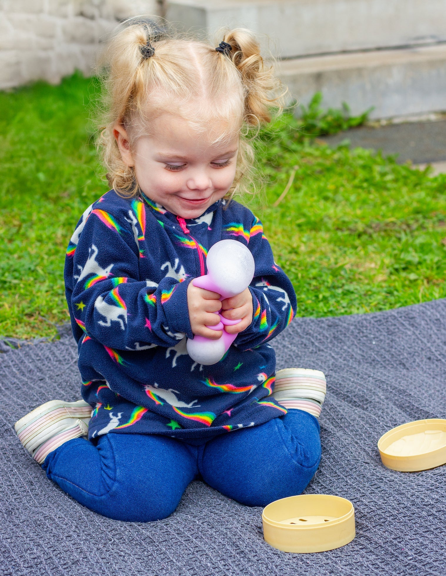 Scrunchems Dumpling Squishy Fidget Toy - Fidgeting Fingers