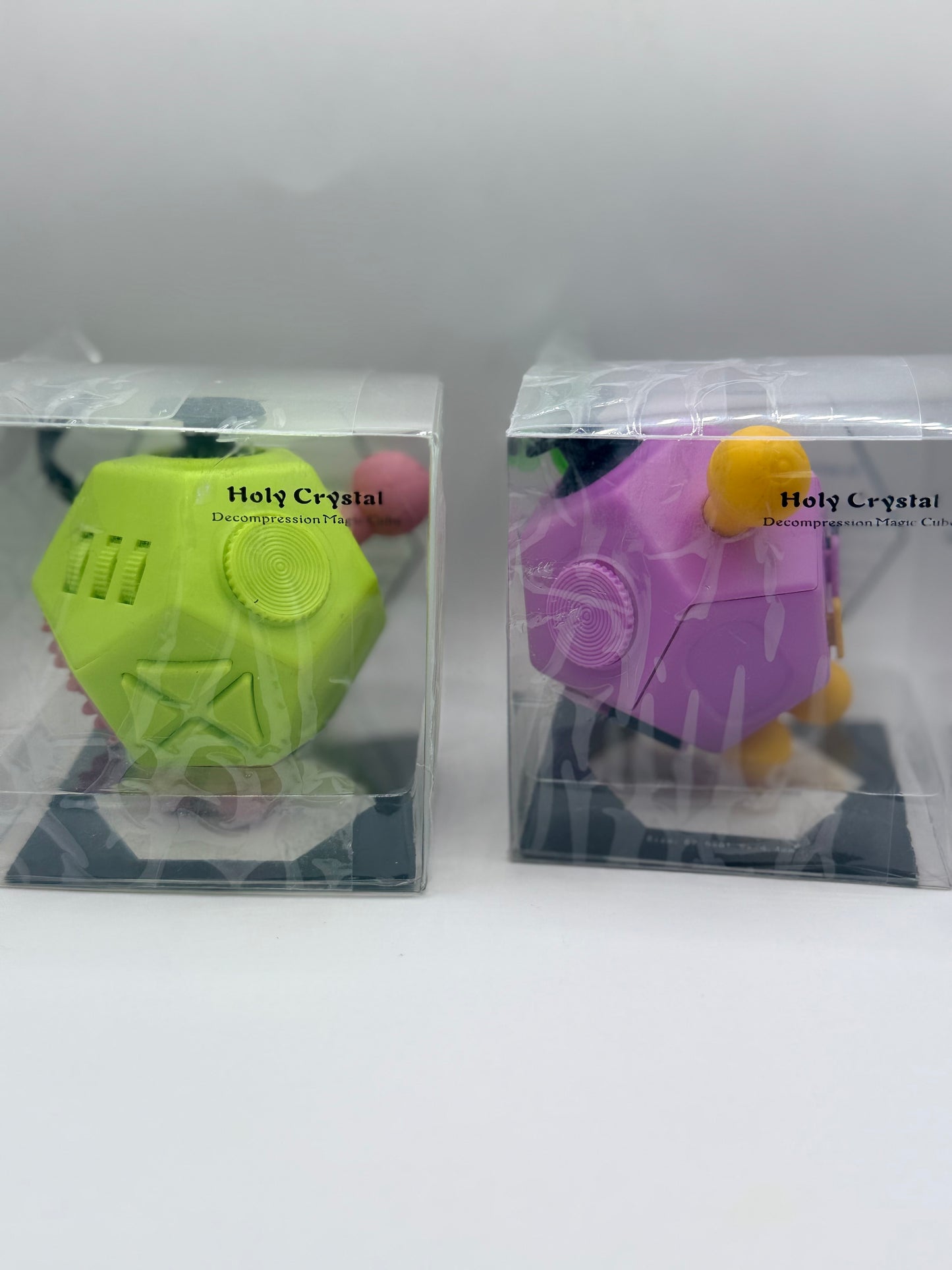 Magic fidget cube