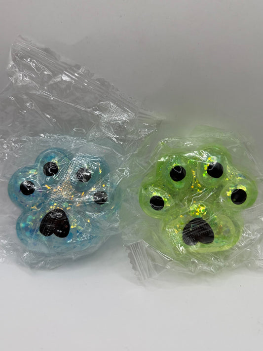 Sugar filled paw fidget