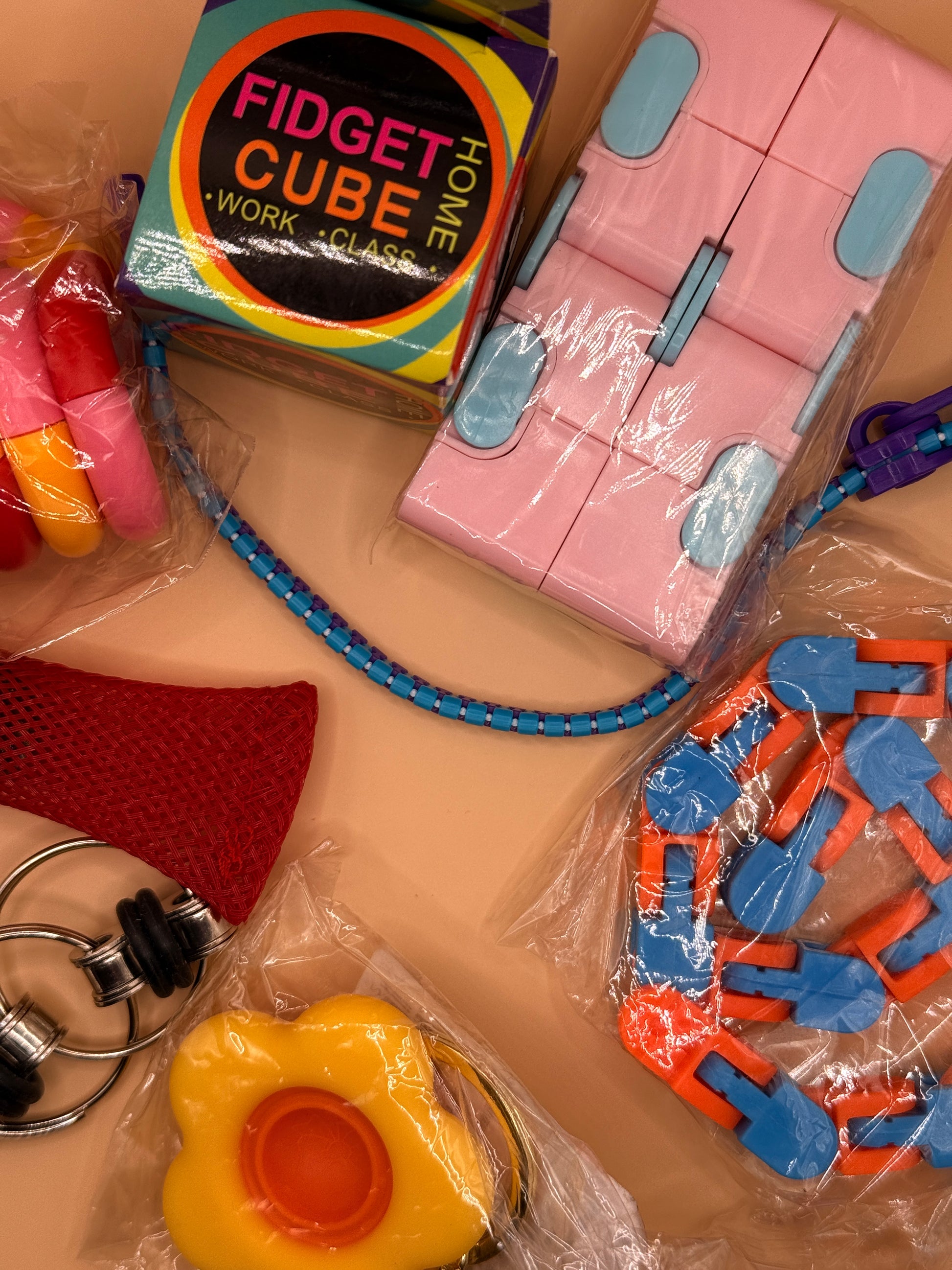 Silent Focus Fidget Bundle – Quiet Sensory Toys for School, Work & Study - Fidgeting Fingers