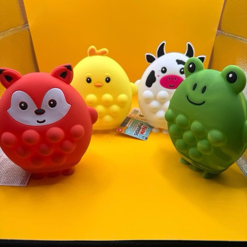 Pop it animals with suction feet