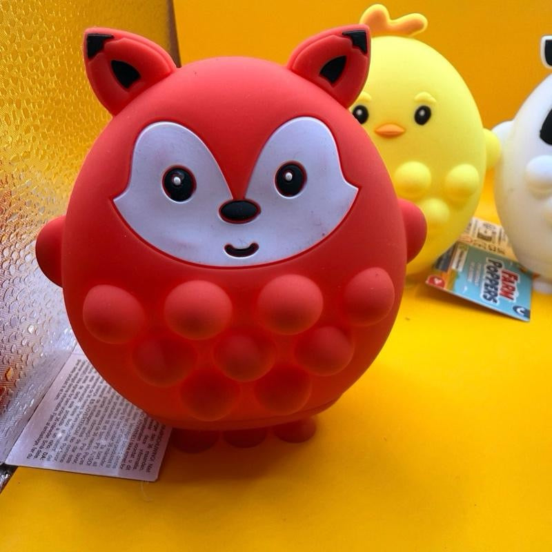 Pop it animals with suction feet