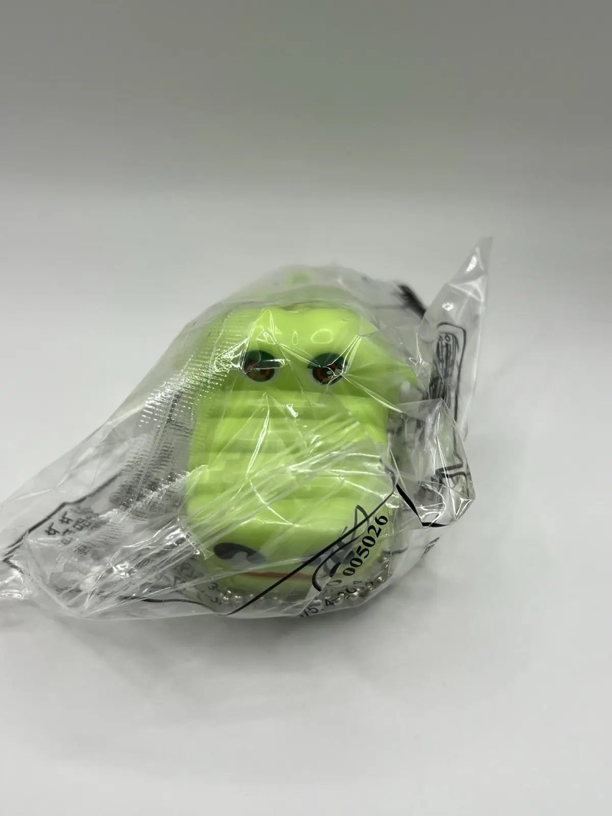 Crocodile keychain - Fidgeting Fingers